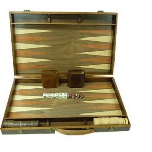 שש בש מעץ אגוז